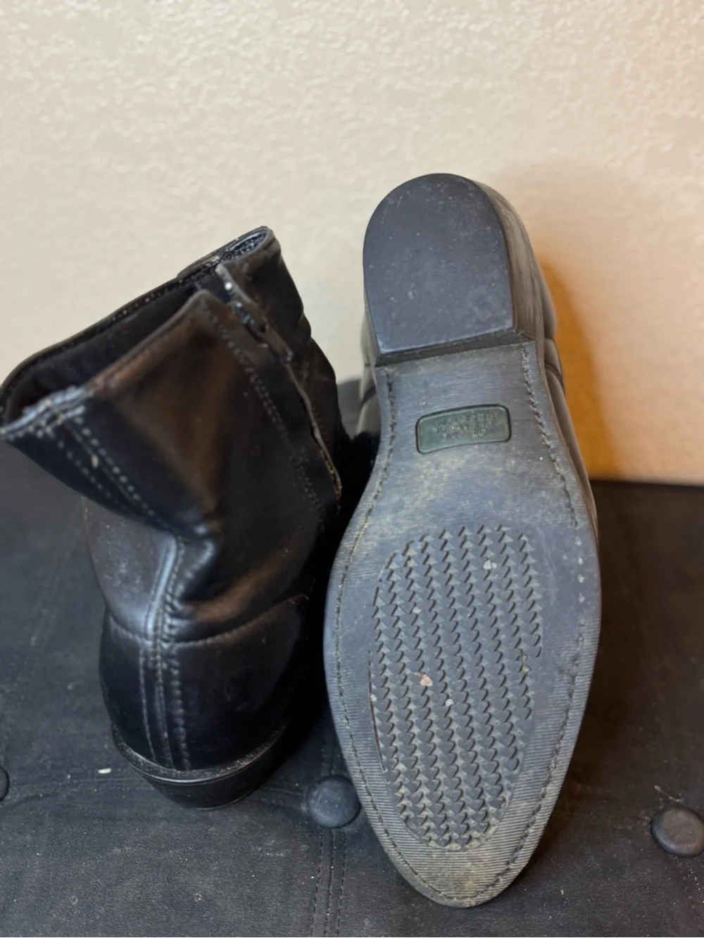 Laredo Men's Black Leather Ankle Boots